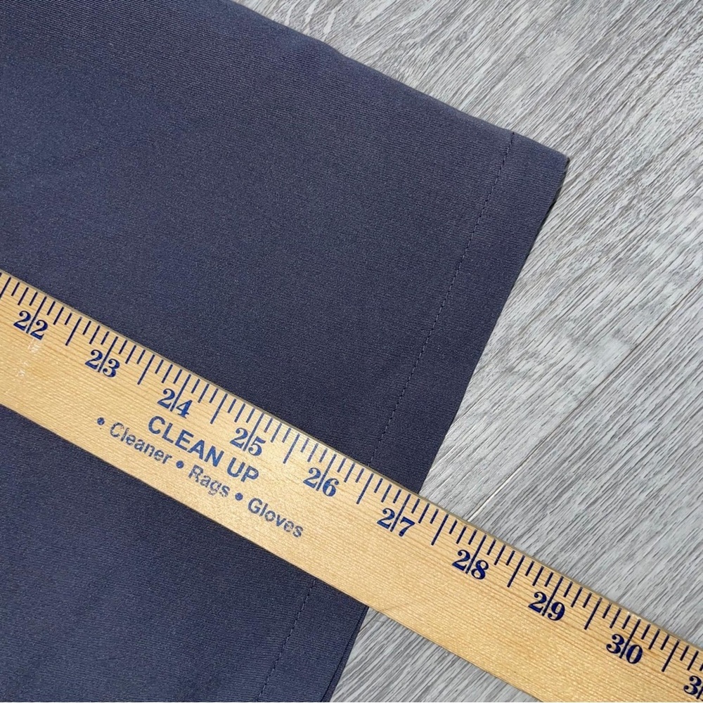 FIGS Leon 2 Pocket Short Sleeve Scrub Top Men's Size Medium Medical Gray FM1500 - Picture 4 of 7